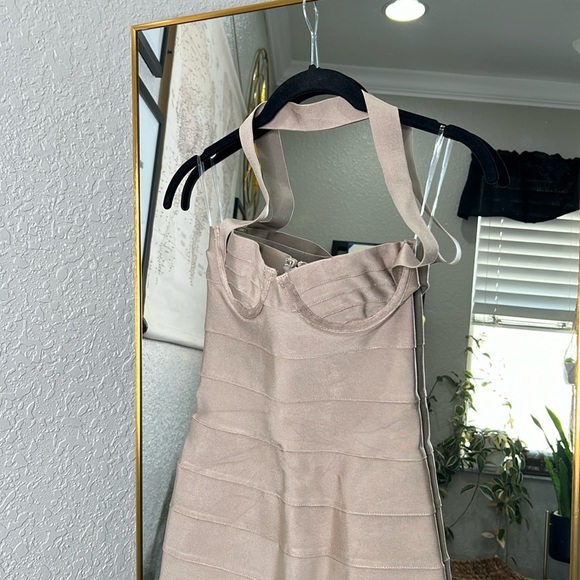 HOUSE OF CB 'Maliha' Latte Bandage Mini Dress NWOT - Picture 11 of 12